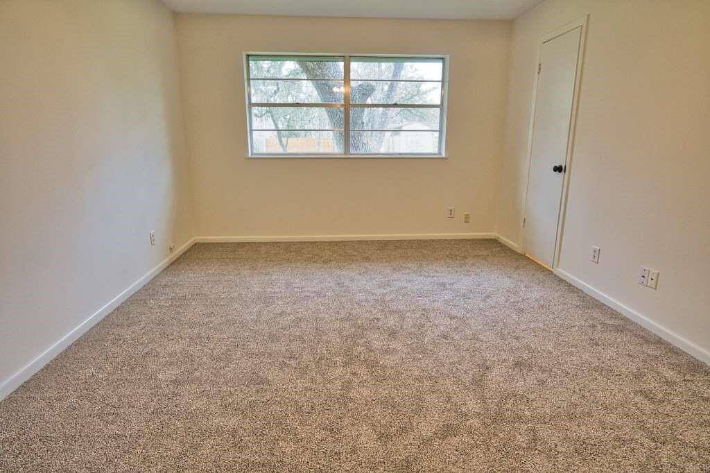 Double Windows in the Primary BR overlooks the Backyard
