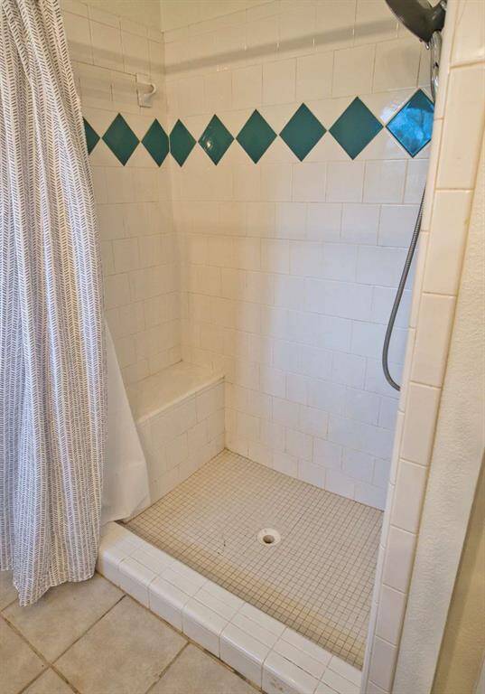 Titled Oversided Shower