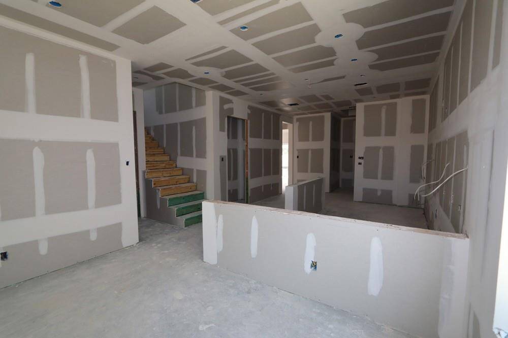Let us show you how our advanced framing techniques have stood the test of time and allow more insulation for a quieter and more energy efficient home.