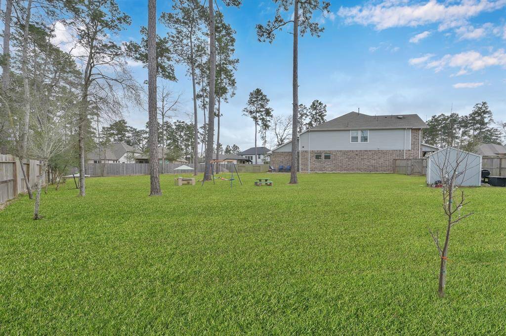 Another angle of the massive backyard.