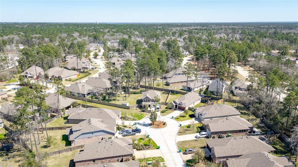 Look at that lot position. The end of the culdesac is the BEST position to be for your home.