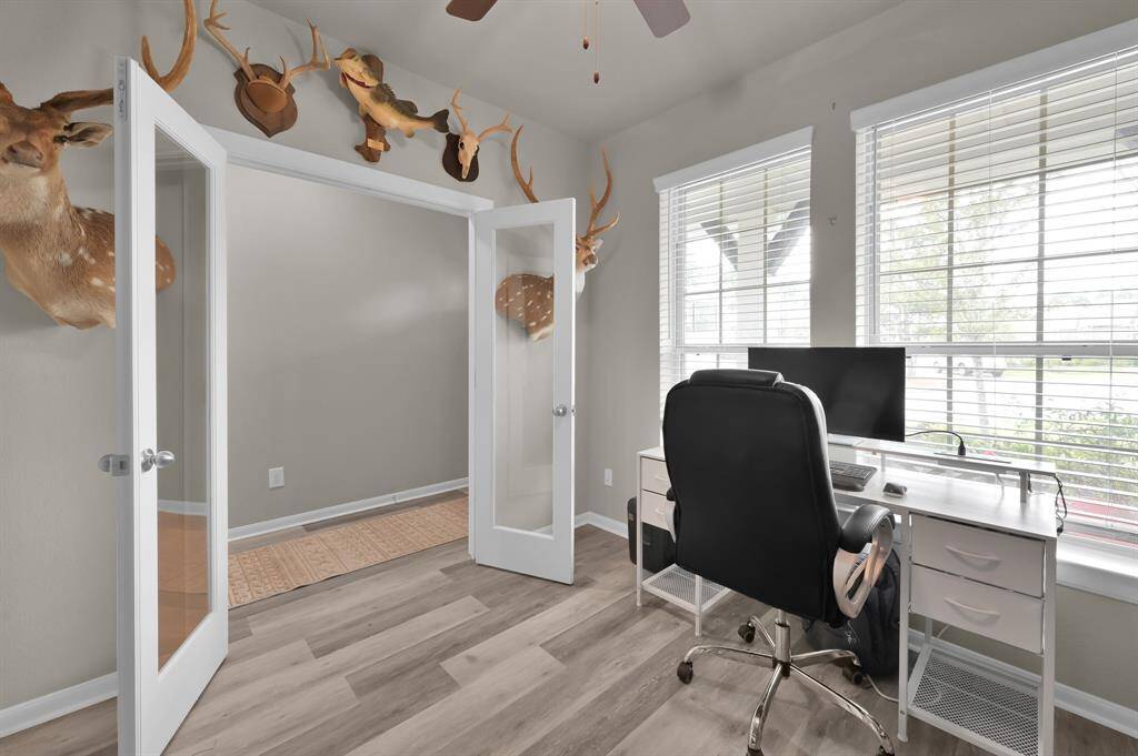Your new home office view from the end of the cul-de-sac is unbeatable!