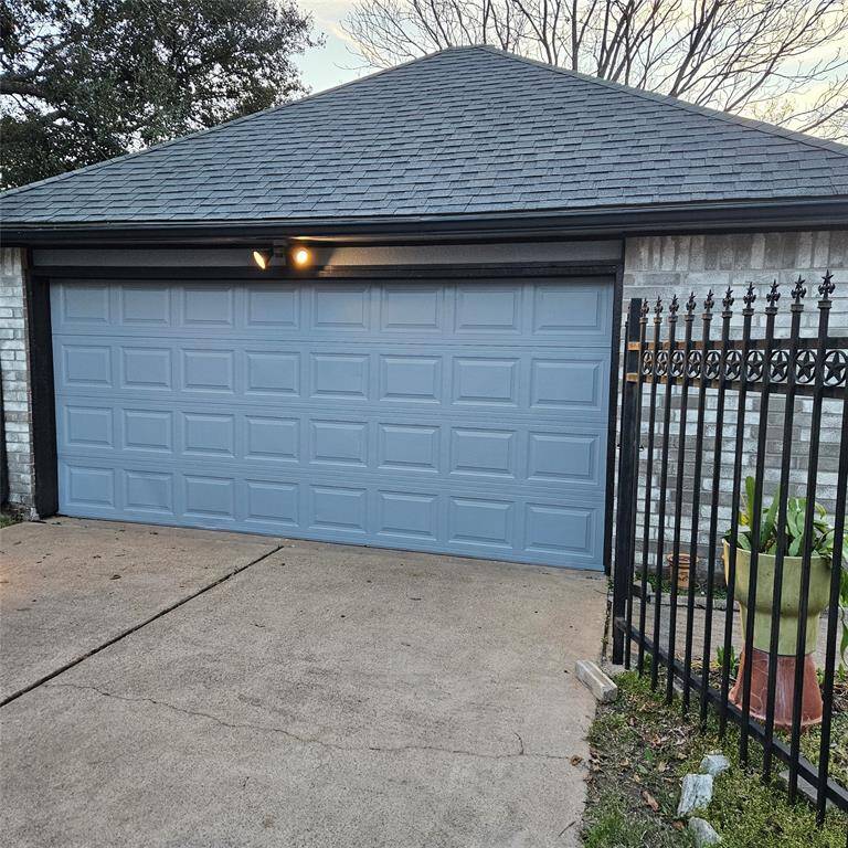Two car detached garage