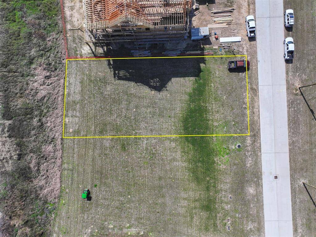 An opportunity like this doesn’t come often—15,856 sq. ft. of prime beachfront land in Beachside Village. Create your dream home in one of Galveston’s most desirable coastal communities.