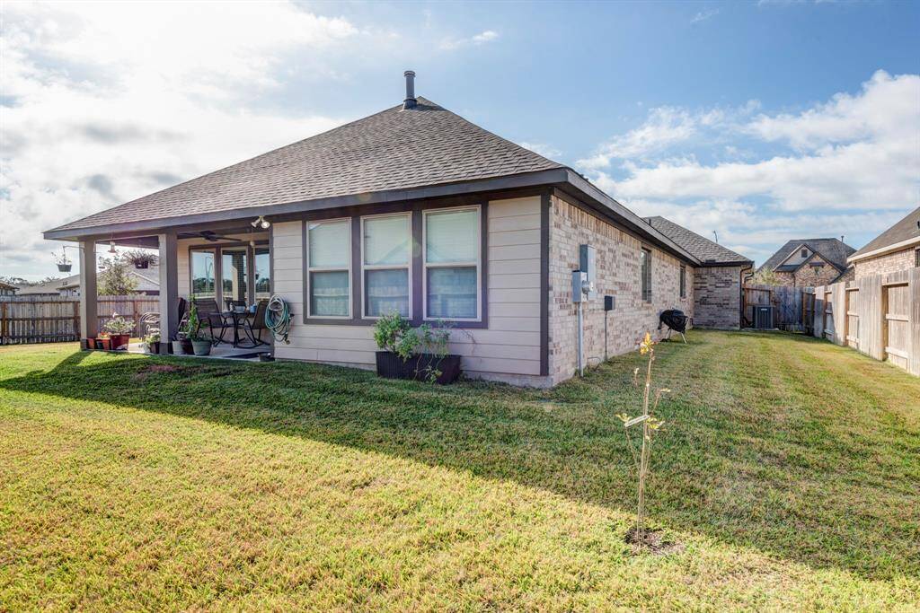 Very large corner lot provides plenty of back yard for your outdoor activities.