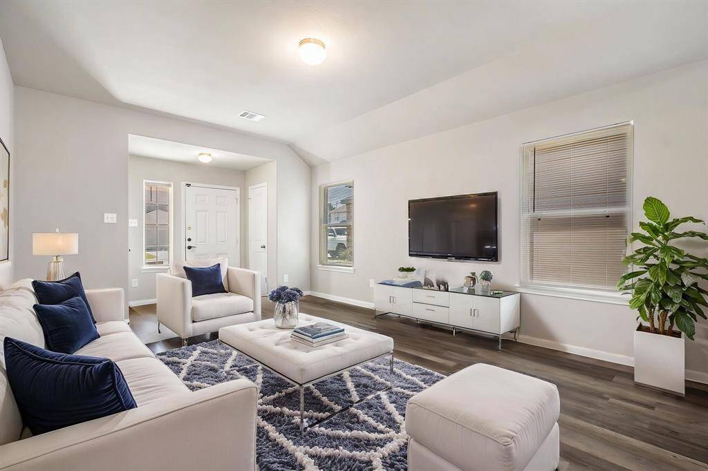 Virtual Staging to show the open concept living area