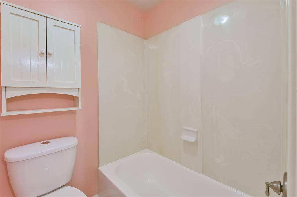 Secondary bathroom