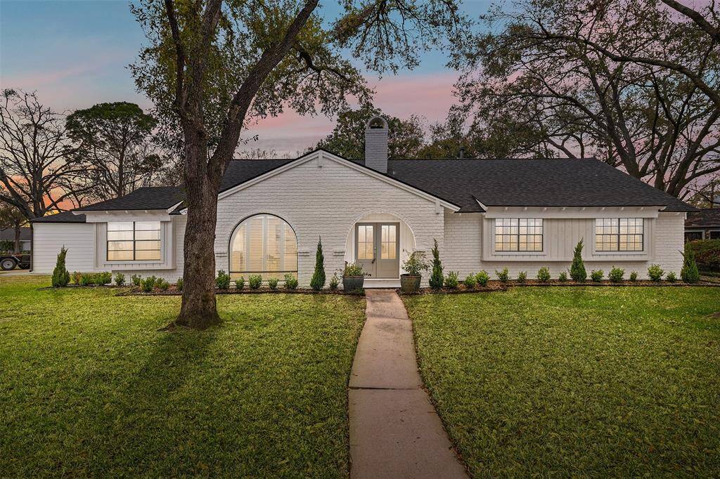 Welcome home to this stunning Spring Shadows home. You will love the double doors that greet you.