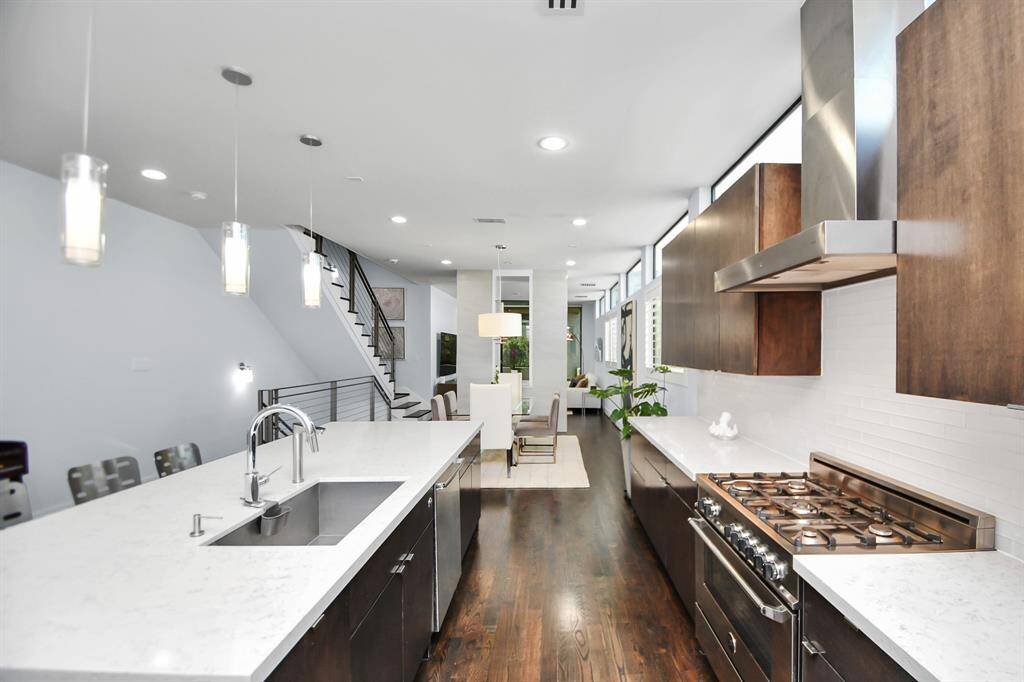 Kitchen Ro Unit With Hot Water