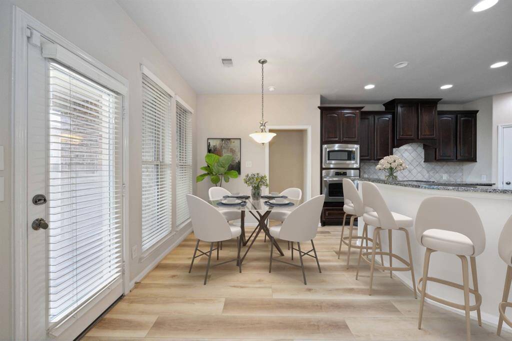 Breakfast area- Virtually staged
