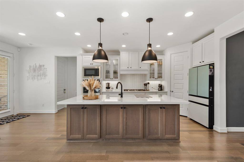 Kitchen Island