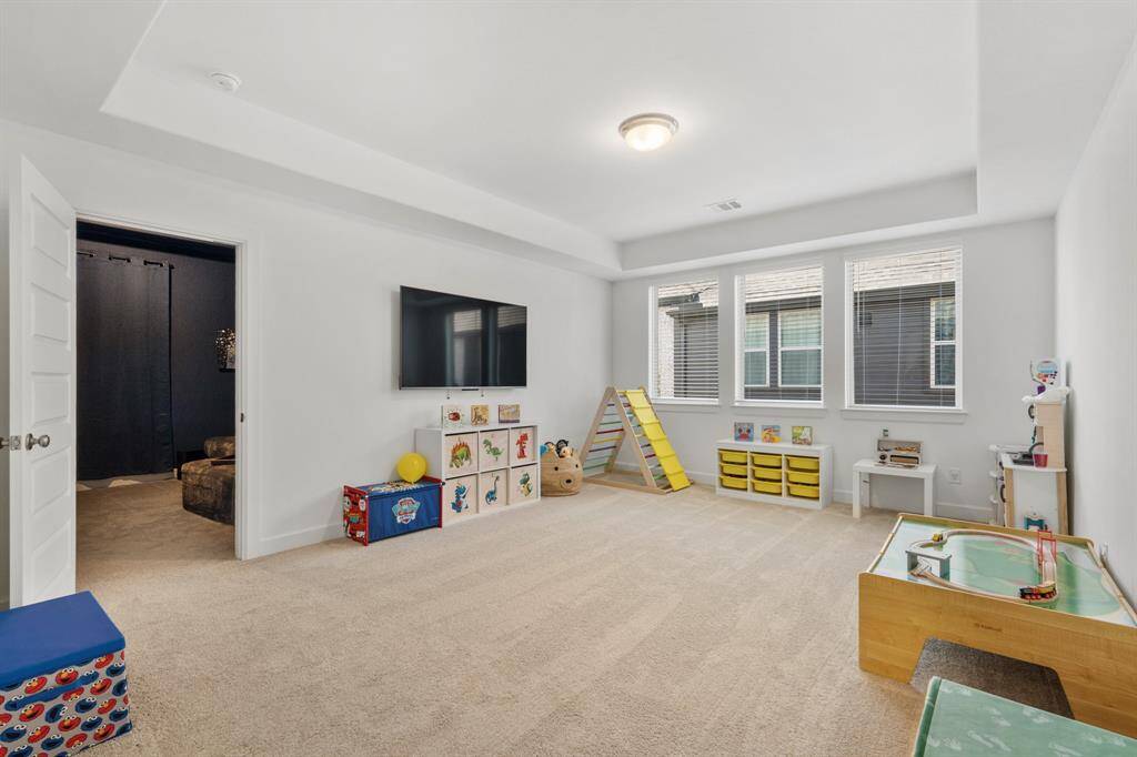 Game room upstairs