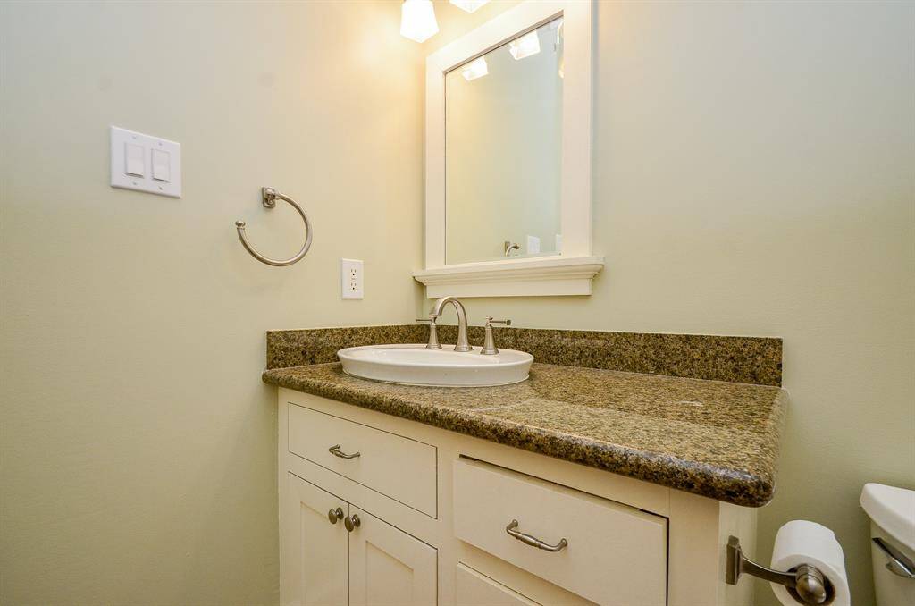First floor bath.