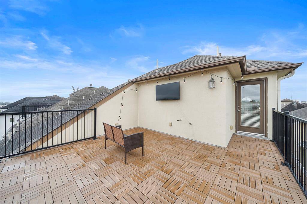Spacious backyard perfect for relaxing, entertaining, and making memories.