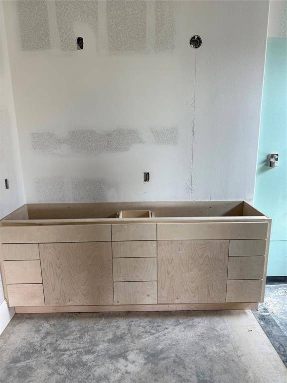Custom cabinets in primary en suite!