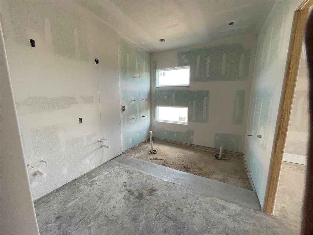 Pamper yourself in lavish primary ensuite with Italian marble, massive walk-in shower with body sprayers and custom vanities.