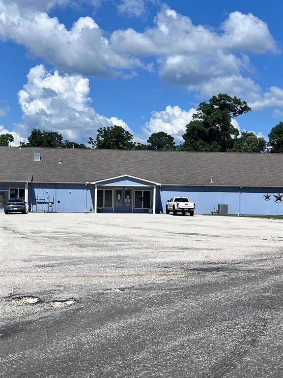 The community center is always hopping with activities- From Jeep shows to fish frys, Dances to tournaments, chili cook-offs to bingo, there's sure to be something fun going on!