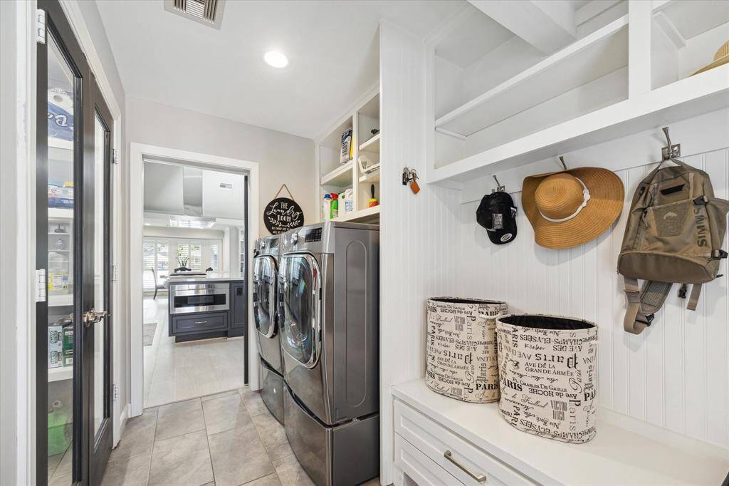 The Mud Room is the perfect place to store your backpacks, baseball caps, muddy shoes and wet bathingsuits.