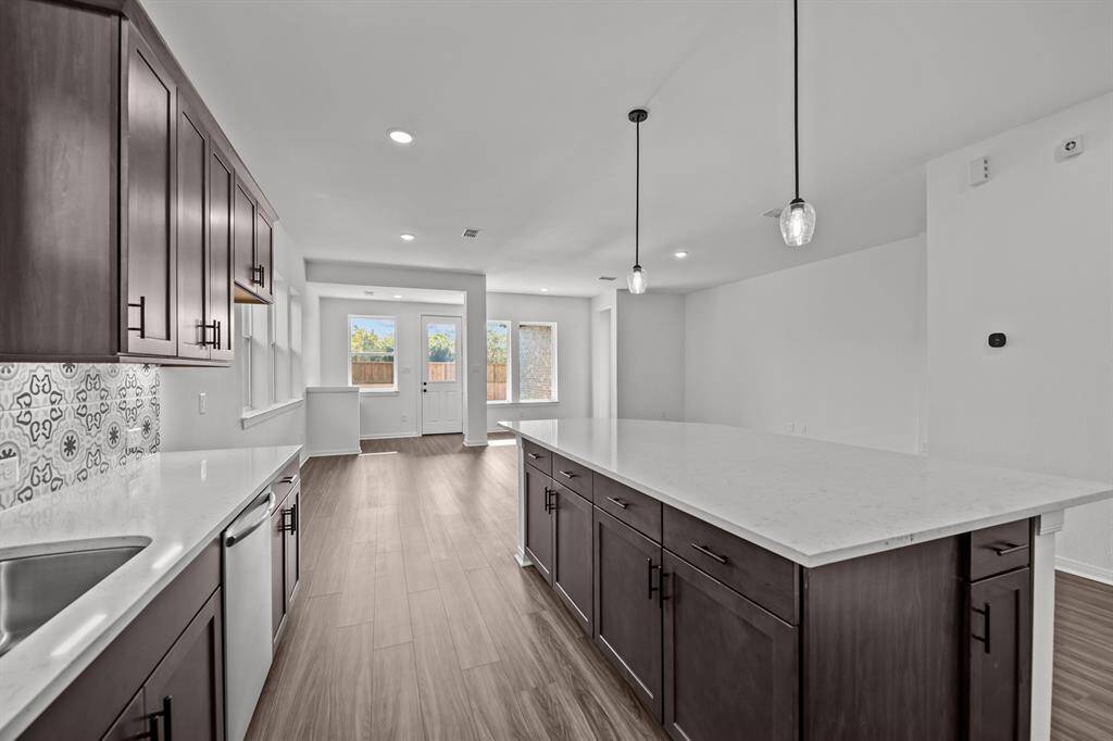 REPRESENTATIVE PHOTO - Photo does not represent actual home options and selection. Ask Sales consultant for specific selections.