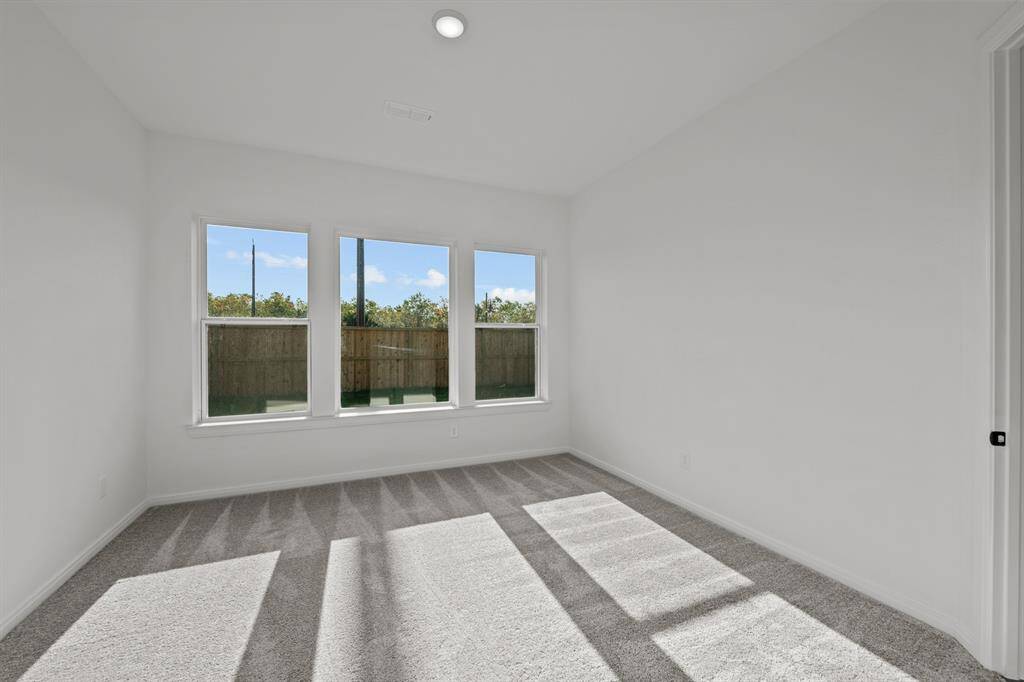 REPRESENTATIVE PHOTO - Photo does not represent actual home options and selection. Ask Sales consultant for specific selections.