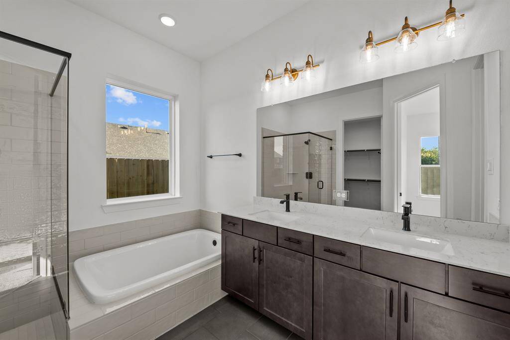 REPRESENTATIVE PHOTO - Photo does not represent actual home options and selection. Ask Sales consultant for specific selections.
