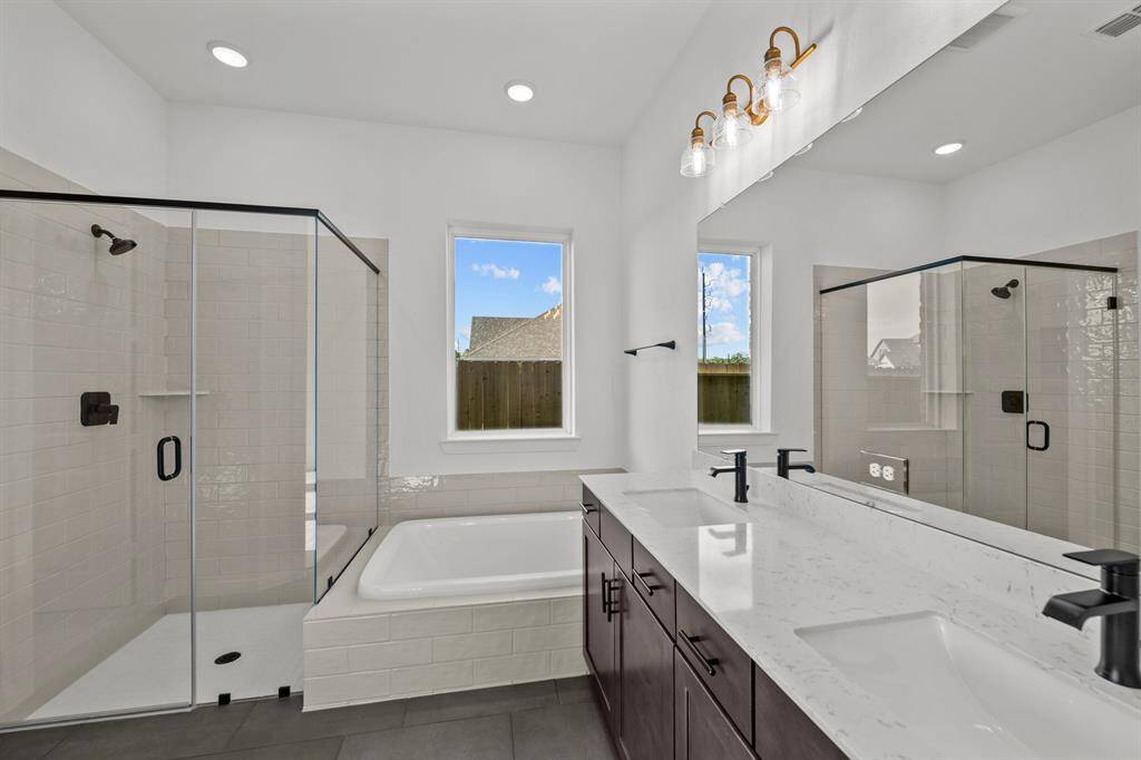REPRESENTATIVE PHOTO - Photo does not represent actual home options and selection. Ask Sales consultant for specific selections.