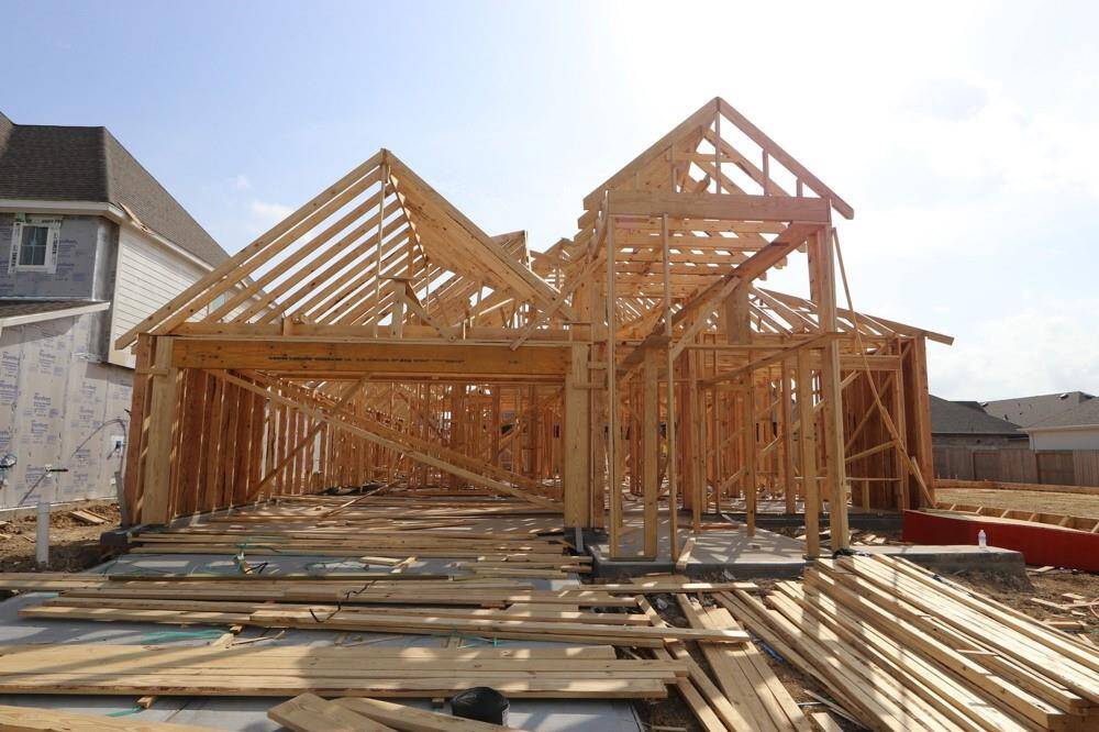 Let us show you how our advanced framing techniques have stood the test of time and allow more insulation for a quieter and more energy efficient home.