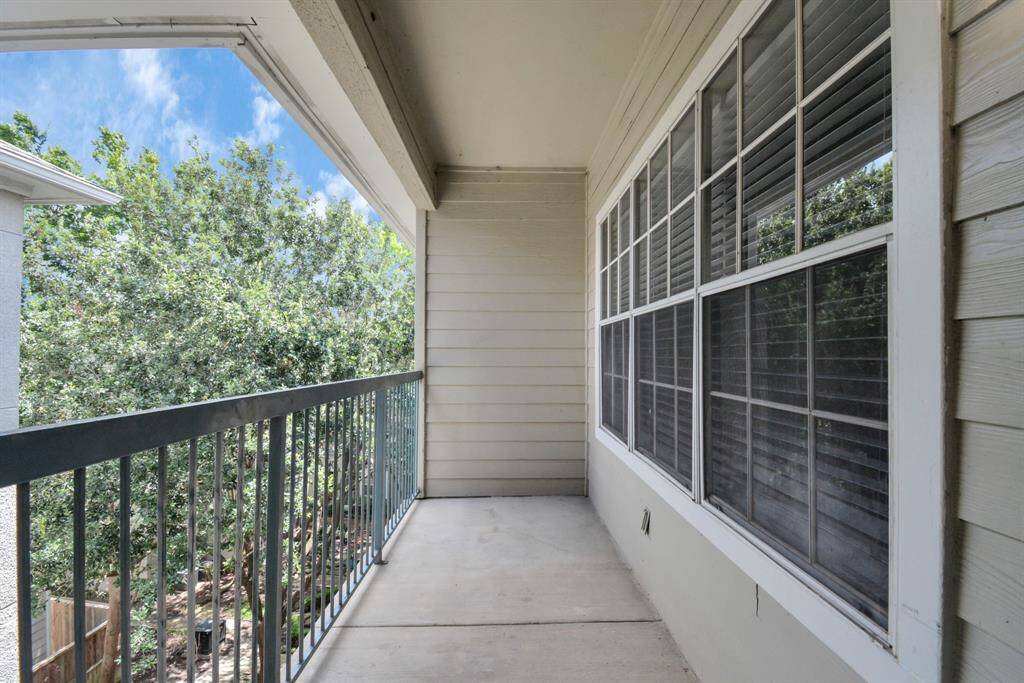 Photos displayed may be of similar apartments or floor plans featuring the same finishes.