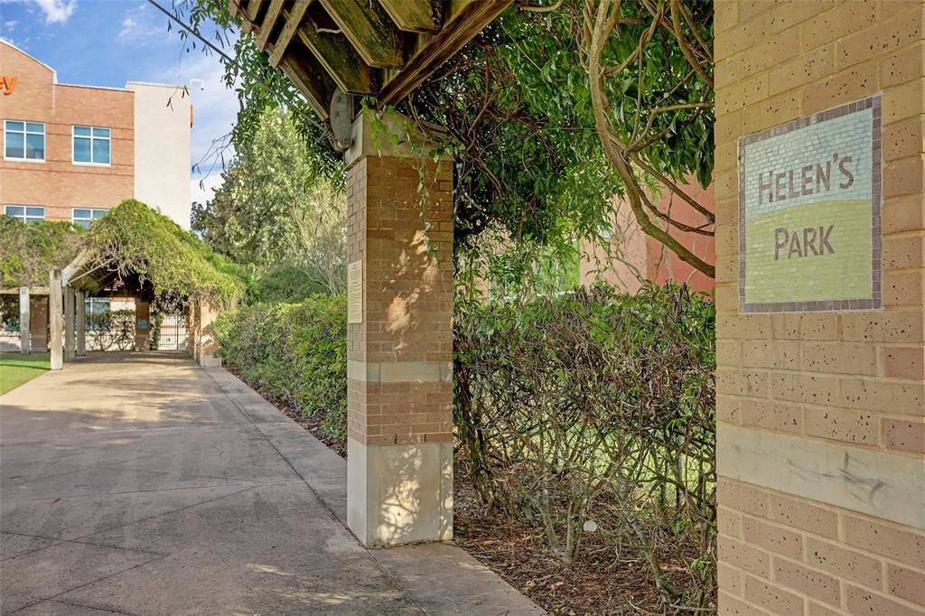 Greenspace, parks, library, convenient grocery, coffee shops & dining.