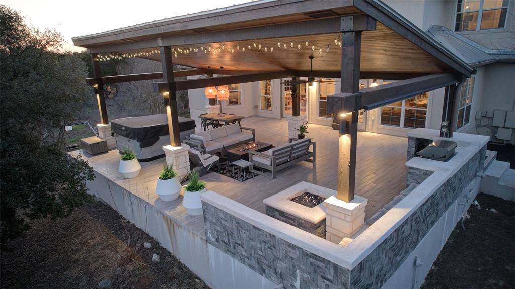Back covered patio area. Might be the perfect spot for an Infinity Pool with amazing views. .
