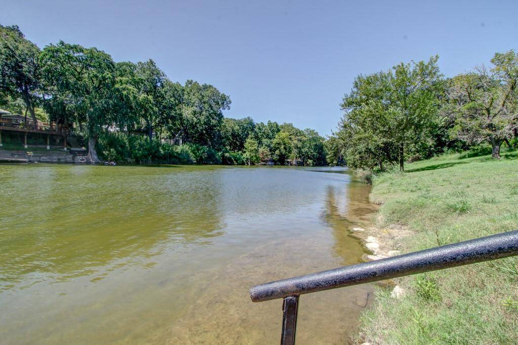 Guadalupe River. River Chase's Private River Park access.