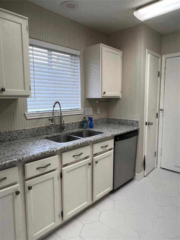 Kitchen left side