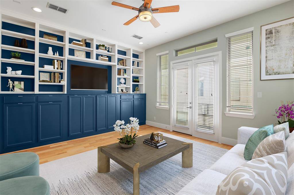 Virtually staged family room