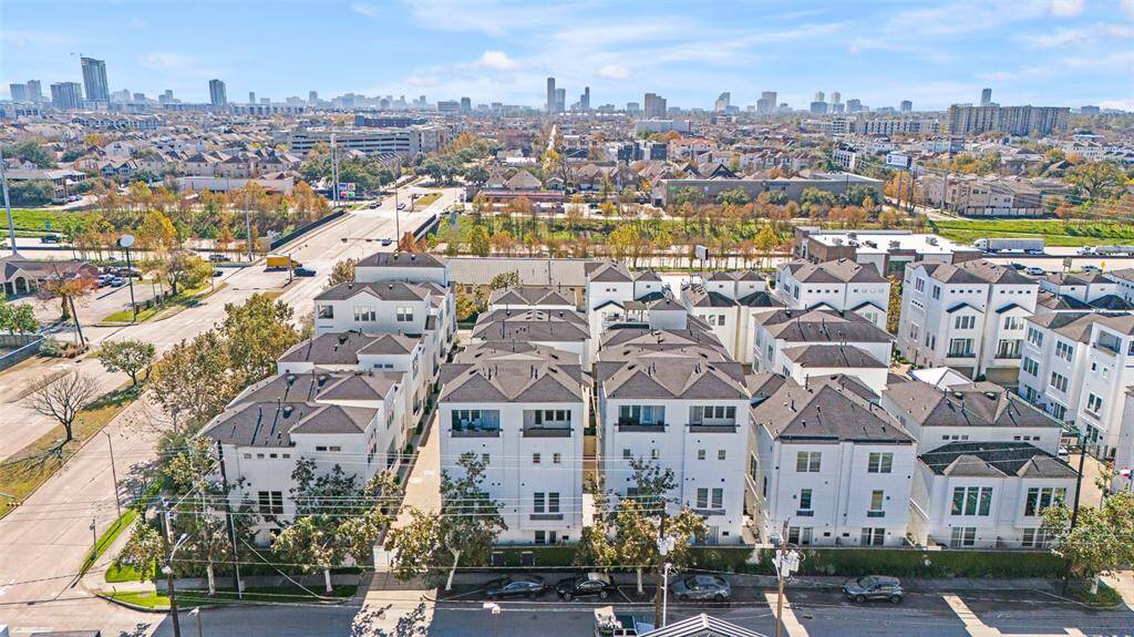 Aerial view of the community and the city.  Everything you need is just minutes away!