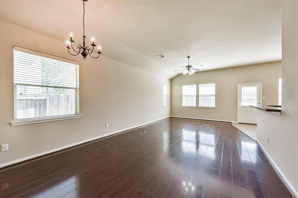 Spacious combined family and dining room, perfect for entertaining.