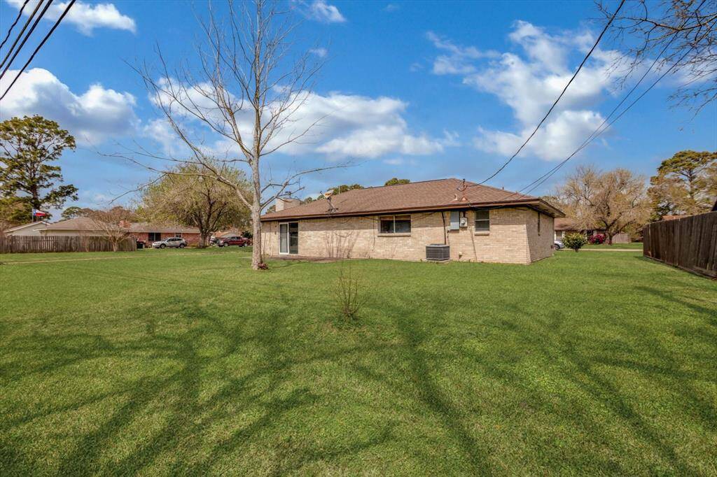Huge back yard with this corner lot!
