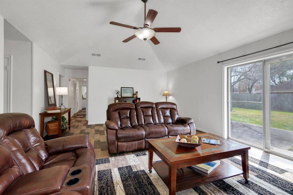 Plenty of space for all your furniture