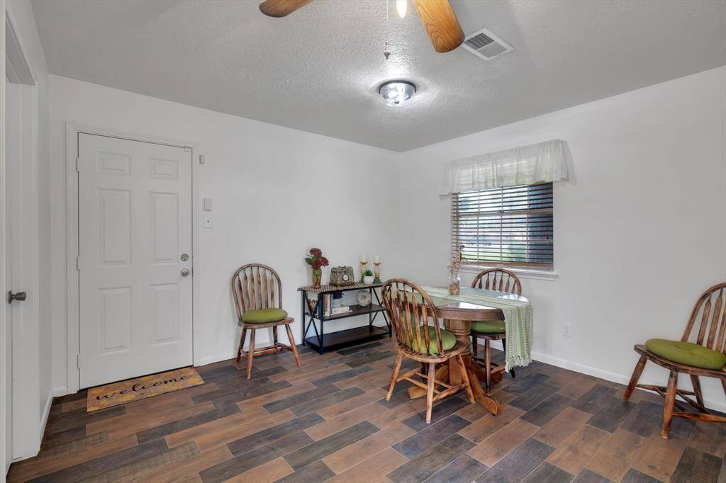 Look at all the space in the dining room!