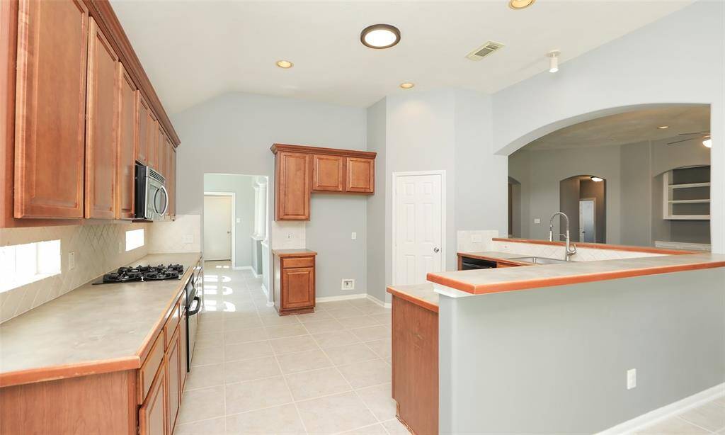 You will love this generous sized kitchen