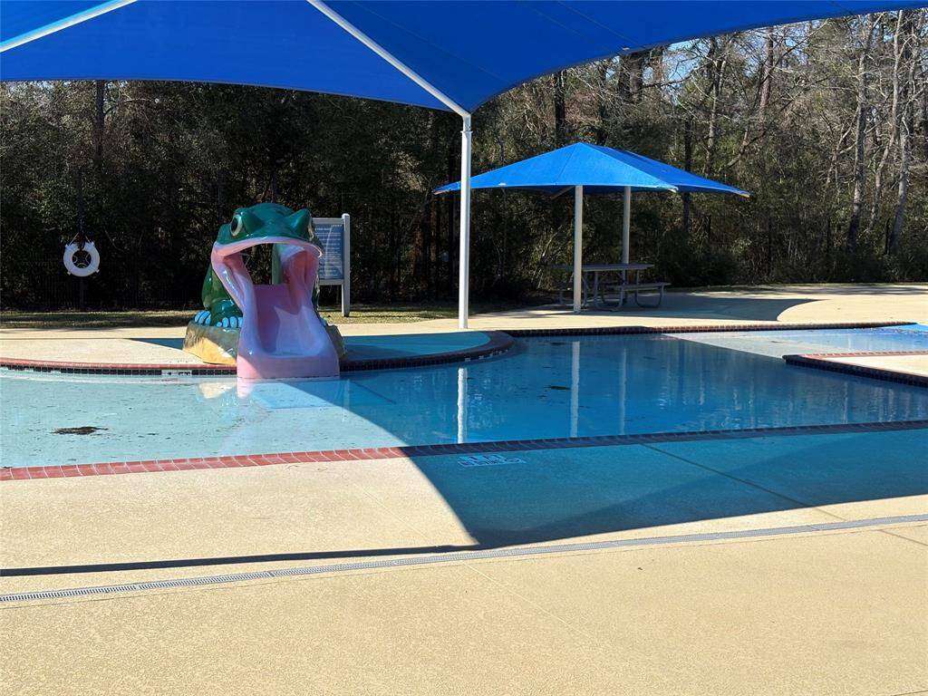A separate pool for the smaller kids.