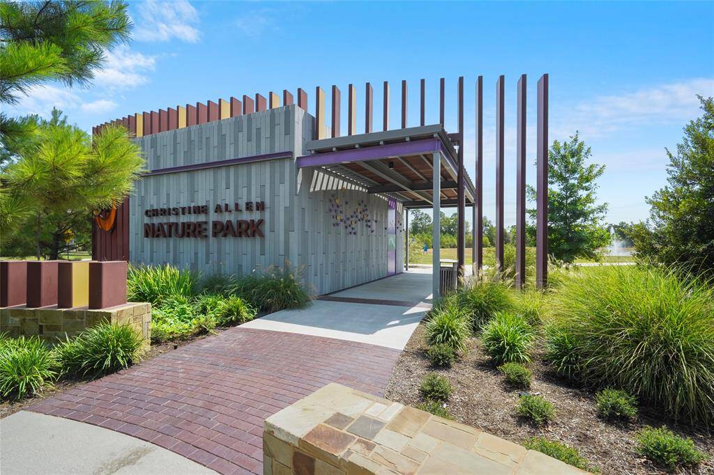 Nearby nature trail