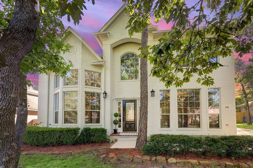 Welcome to 242 Hazelcrest Drive in the highly desirable Village of Indian Springs, in the master-planned community of The Woodlands, Texas.