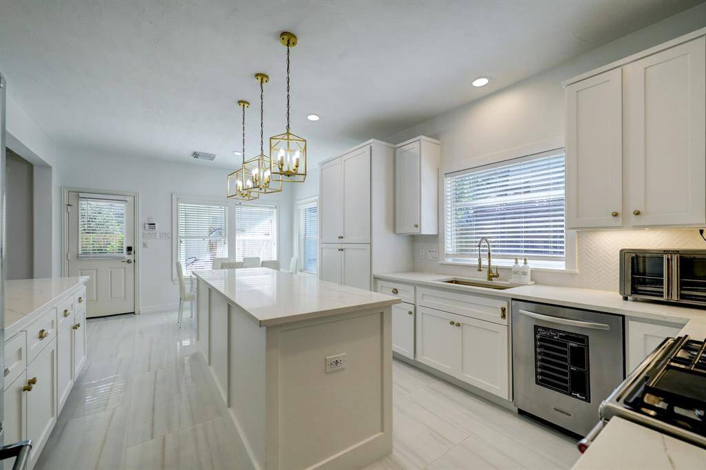 Alternate views of the kitchen island