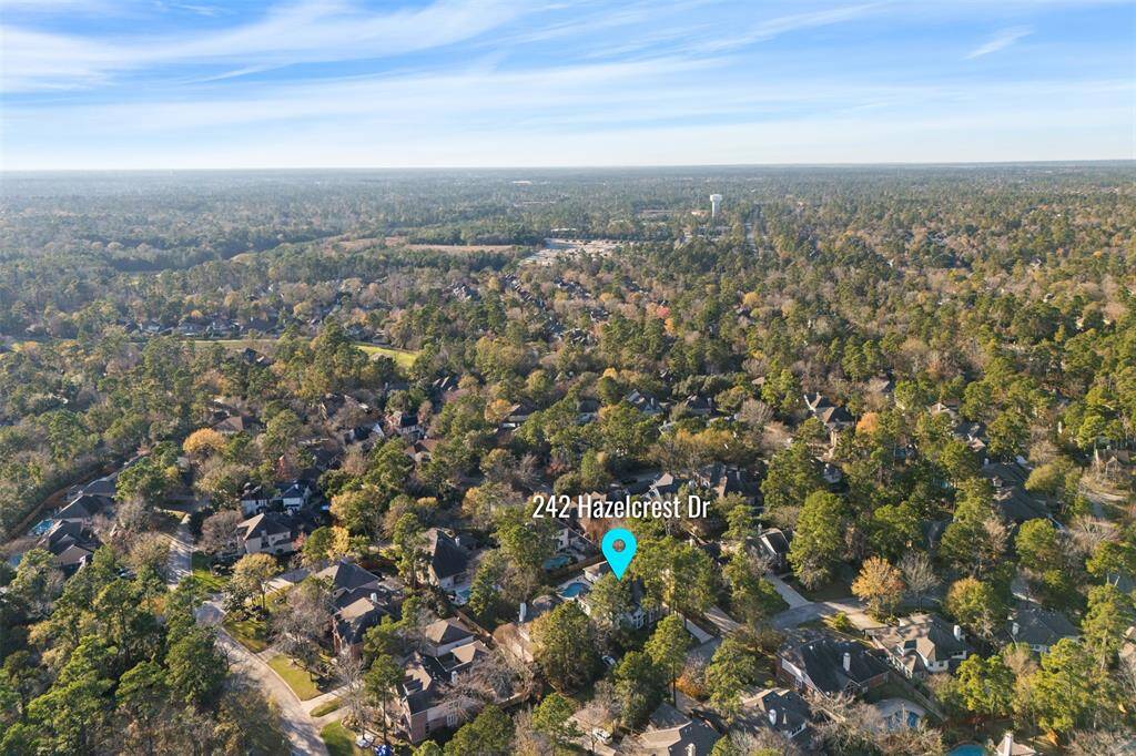 Tranquility awaits you in your new Woodlands home.