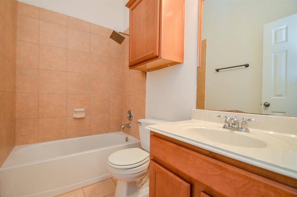 Full bathroom