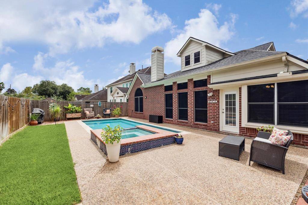 Beautiful all brick home with an inviting from porch with a swing in the wonderful community of Silverlake. This home with unmatched curb appeal has it all, a swimming pool, 4 bedrooms with 3 baths and a bonus room that could be a 5th bedroom, a gameroom or study.