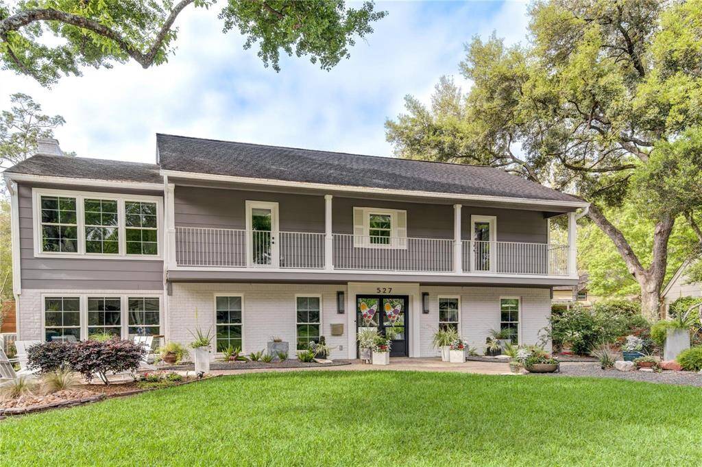 Welcome home to 527 Kickerillo where Modern Luxury meets Southern Charm.