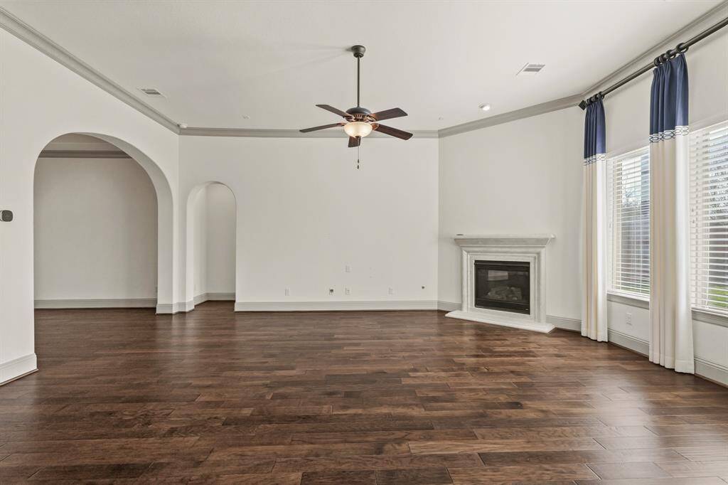 High ceilings and crown moulding throughout!