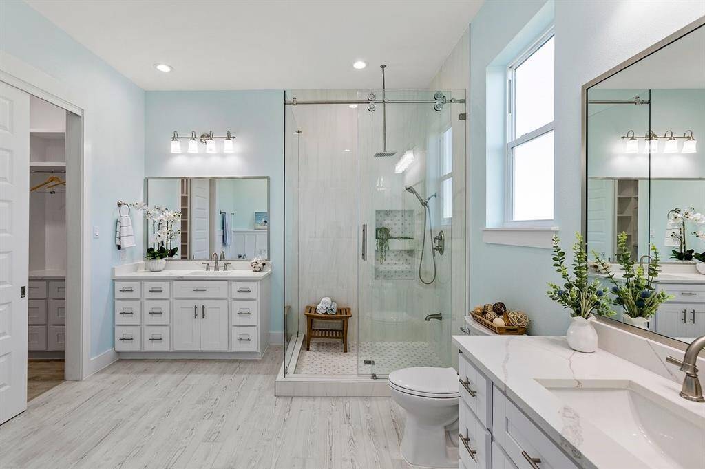 Primary Bath-1st floor