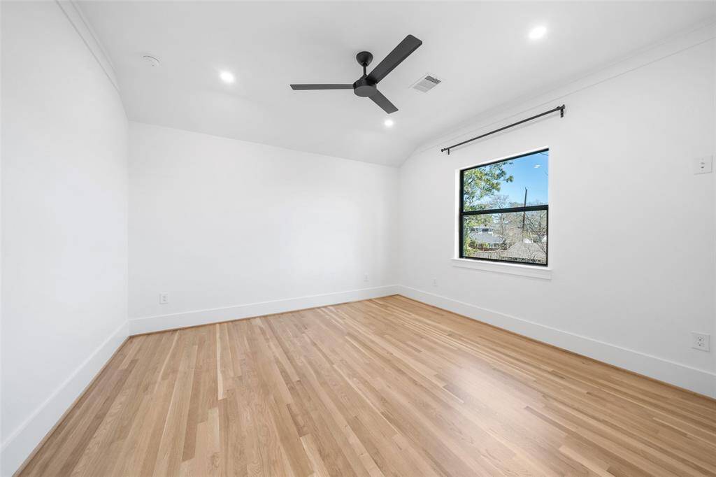 Third upstairs secondary bedroom that is connected to another bathroom that shares with the game room.